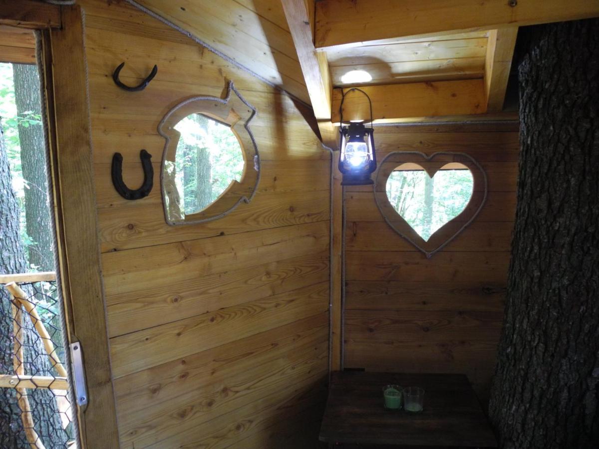 Vila Treehouse v Brdech Bohutín Exteriér fotografie