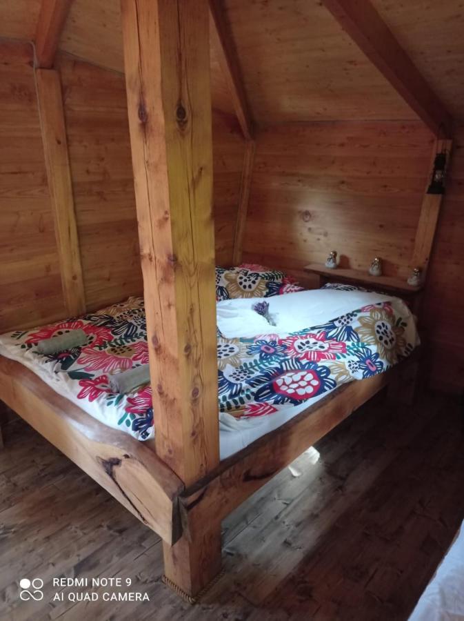 Vila Treehouse v Brdech Bohutín Exteriér fotografie